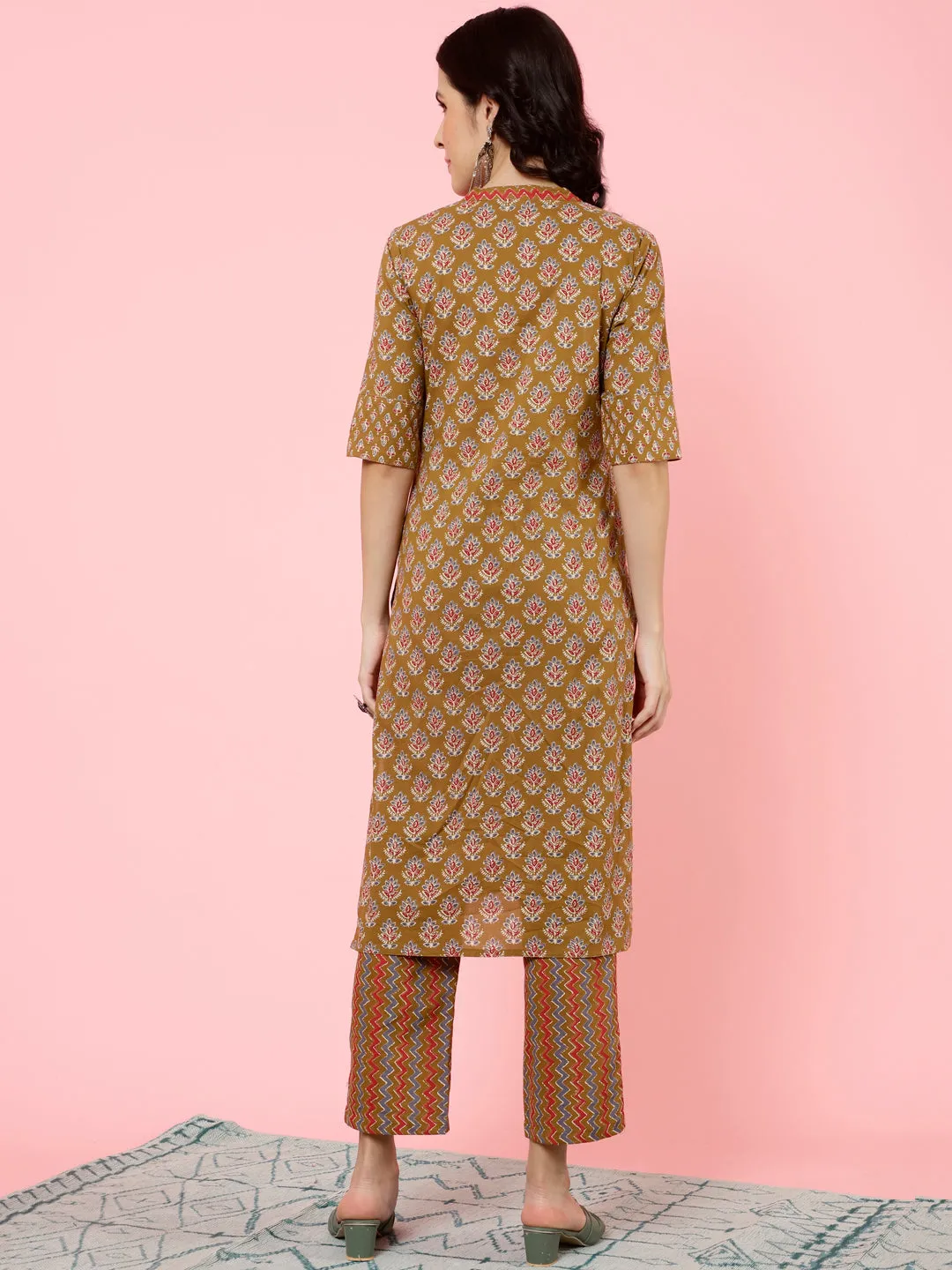 Brown Ethnic Printed Straight Kurta With Pants