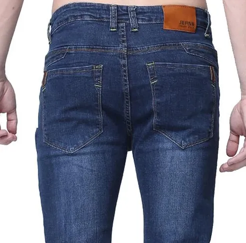 Jeans Slim Straight With Generous Give and Comfortable Waist Fit