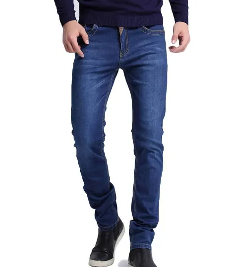 Jeans Slim Straight With Generous Give and Comfortable Waist Fit