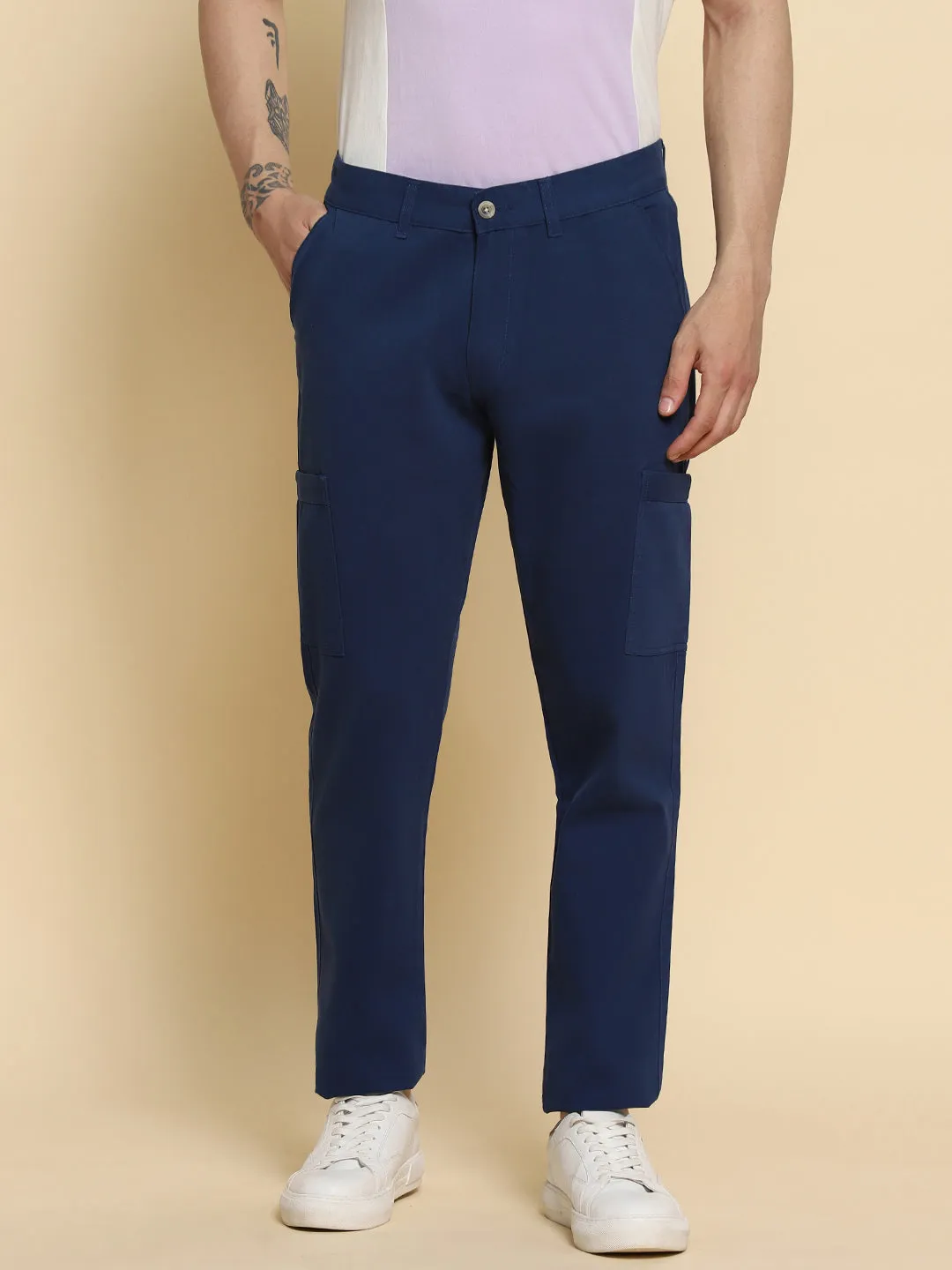 Men's Navy Cargo Comfortable Bottomwear With Smart Casual Look