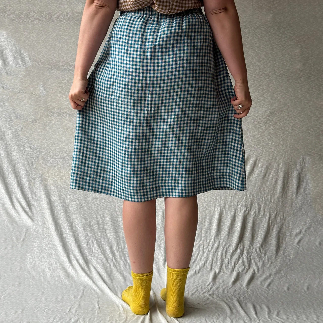 Pocket Skirt in 100% Linen - Frankie Gingham (Women)